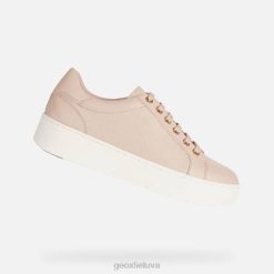 XV0660 dangiška moteris nuogas Geox